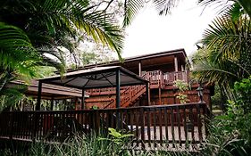 Monzi Safari Lodge